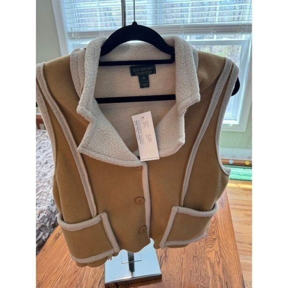 G.G. SPORT Faux Shearling  Sherpa Vest Tan Cream XL NWT Made in Canada